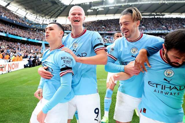 talkSPORT：安东尼奥想回英超 他对西汉姆2025年夏不续约感到失望